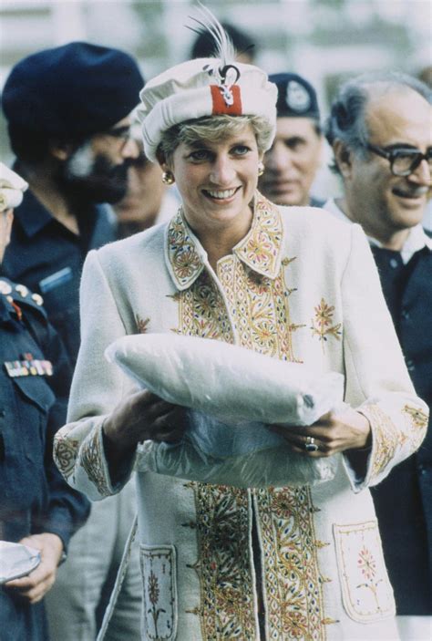 Princess Diana In Pakistan Throwback Shots Of Prince Williams Mother