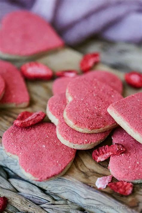 Strongly supporting healthy cardiac rhythm (heartbeat), hawthorn improves heart cell metabolism and enhances the flow of electrolytes across the cardiac. Heart Healthy Vegan Hawthorn Cookies - Hawthorn berry is best known for its helpful toning ...