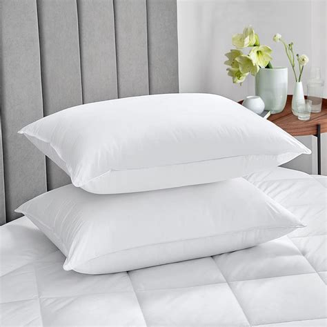 Imperial Rooms Pillows 2 Pack Hotel Quality Bed Pillows Standard Size Hollowfiber Filled