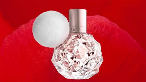 Ariana Grandes Perfume Smells Like Flowers And Vanilla — Get It On Amazon