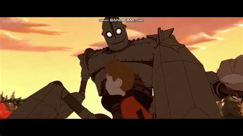 The Iron Giant Hogarth Decides To Keep The Giant A Secret Youtube