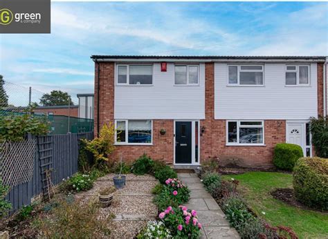 3 Bed End Terrace House For Sale In Teddington Close Boldmere Sutton