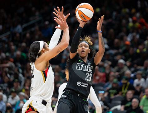 How Four Seattle Storm Rookies Are Adjusting To Wnba The Next