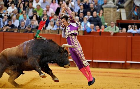 En Fotos Corrida De Toros Del Sábado Del Ciclo Continuado De Abono De