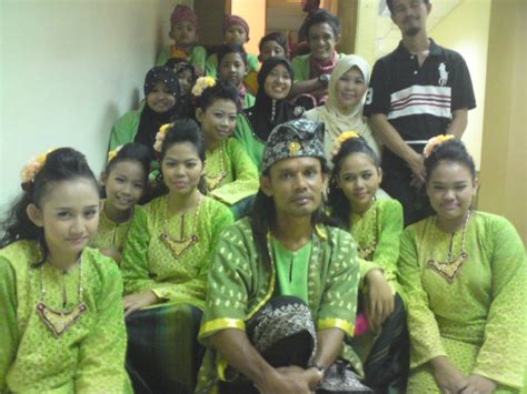 Kumpulan Kesenian Muzik Etnik Anak Kayan Pahang DM