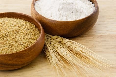 Gli alimenti vietati sono quelli che contengono glutine e che quindi non sono permessi ai soggetti celiaci. Scoperto il glutine amico per i celiaci La ricerca ...