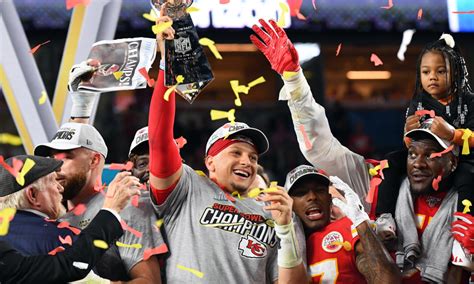 Get the complete overview of chiefs's current lineup, upcoming matches, recent results and much more. Kansas City Chiefs reveal 2020 Chiefs Kingdom Super Bowl ...