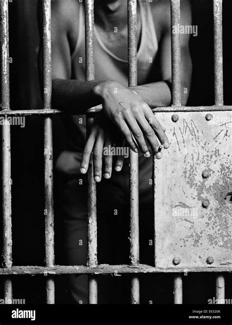 Hands Through Prison Bars Black And White Stock Photos And Images Alamy