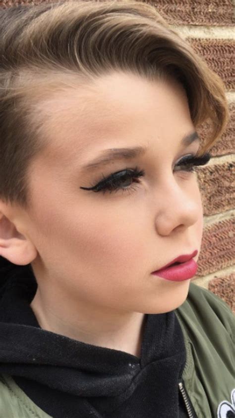 This Adorable 10 Year Old Boys Makeup Tutorials Are Going