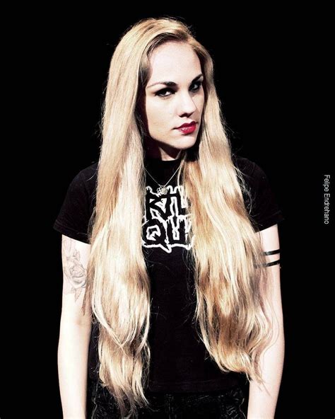Prika Amaral Nervosa Ladies Of Metal Metal Girl Women Of Rock