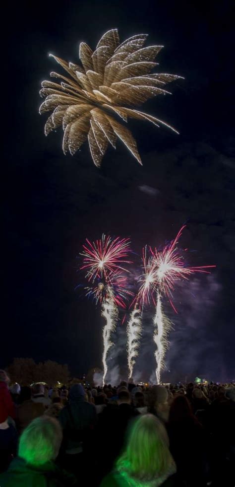 Thousands Attend Cambridge Firework Display