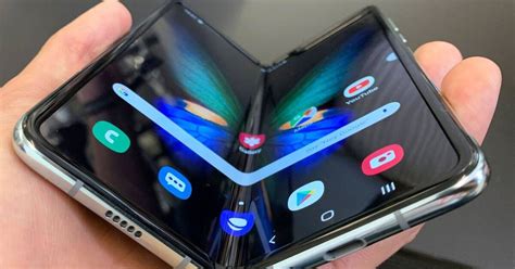 Telekommunikation Samsung Sieht Falt Smartphones In Deutschland Im
