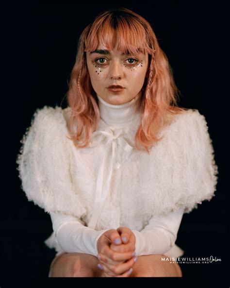 Maisie Williams In Daisie Magazine May 2019 Hawtcelebs