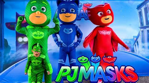 Pj Masks Theme Song With Characters Meet And Greet At Sesame Place