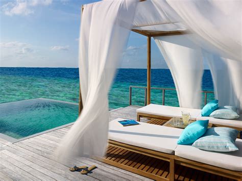 The Ultimate Thai Paradise Dusit Thani Maldives