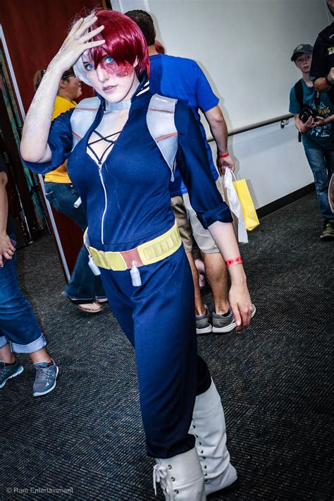 Pin De Aaron Powell En My Hero Academia Cosplay