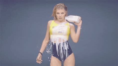 fergie gif find share  giphy