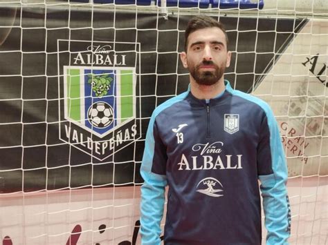 Saeed Ahmad Abbasi Lands In Spain To Join Viña Albali Valdepeñas Team