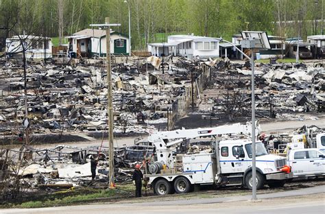 Canada Fire Devastating Fort Mcmurray Alberta Fire In Pictures