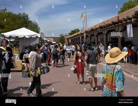 Santa Fe Indian Market Hi Res Stock Photography And Images Alamy