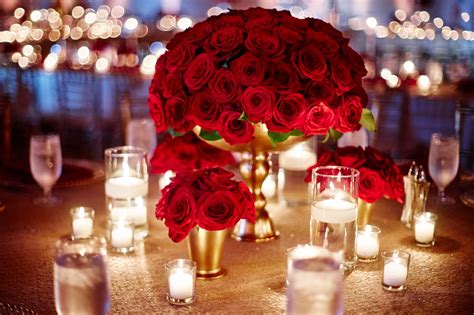 19 Delightful Red Rose Centerpieces For Wedding Tables