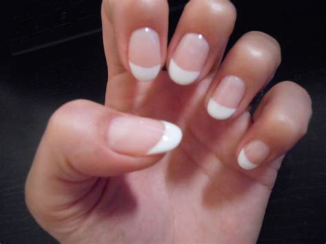 French Tip Manicure No Tips Natural Length Round Tip Nails French