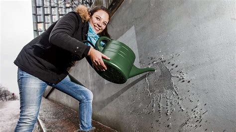 Backsplash Deflective Peeback Walls Fight Public Urination Urbanist