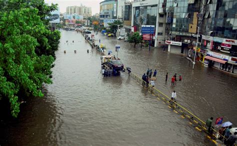 Gujarat Floods 10000 People Evacuated After Sabarmati River Overflows