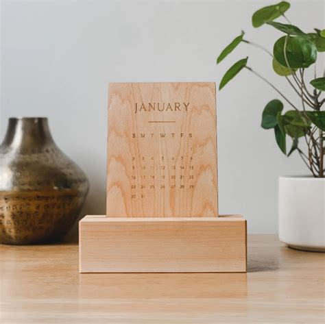 Wooden Desktop Calendar 2023 Homecraft