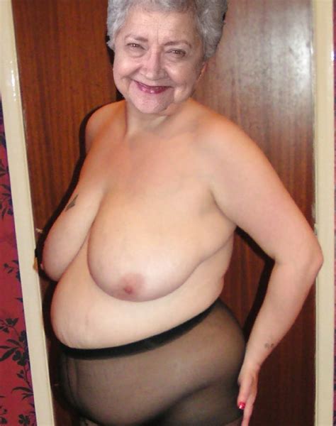 Granny In Pantyhose Porn Sex Pictures Pass