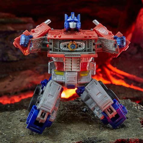 Transformers War For Cybertron Kingdom Leader Class Optimus Prime Collectible Action Figure In