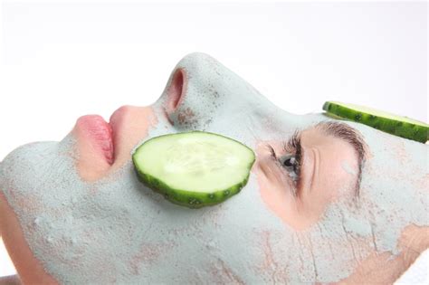 20 Homemade Face Masks For Oily Skin