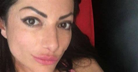 L Attrice Priscilla Salerno Denuncia Tanti Profili Falsi Non Siamo Tutelati