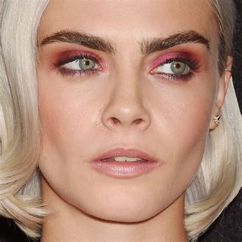Cara Delevingnes Makeup Photos And Products Steal Her Style