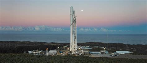 Live stream coverage of starship sn11's static fire and flight test. SpaceX Falcon 9 at launch pad : WidescreenWallpaper