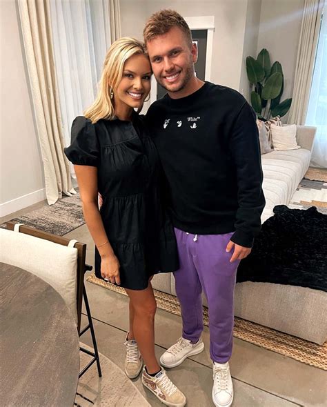 She Said Yes Chase Chrisley Announces Engagement To Gf Emmy Medders Hot Lifestyle News