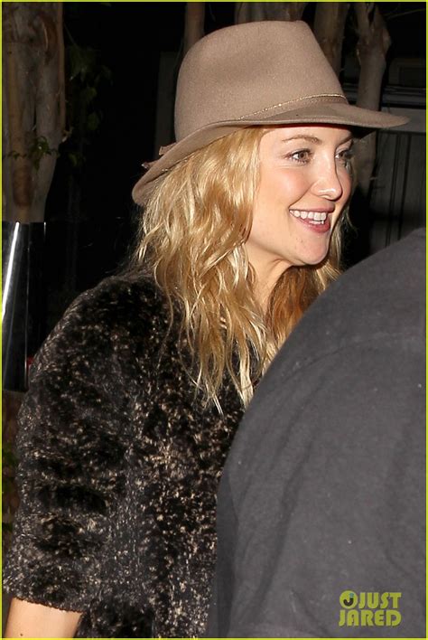 Full Sized Photo Of Kate Hudson Cowgirl Hat Night Out 03 Photo 3256736 Just Jared