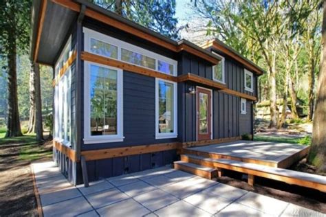 Experience The Lake Life In A Luxurious Tiny House By Whatcom Lake Cottages