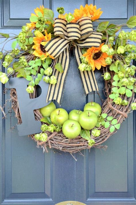 7 Fabulous Fall Door Wreaths Diy Stonegable Door Wreaths Fall Easy