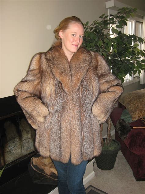lafourrure2 good time with crystal fox fur jacket