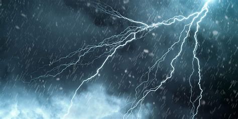 Worst Thunderstorms Heavy Rains To Grip Entire North India By Tomorrow
