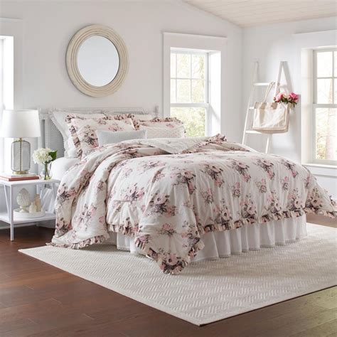 The comforter is available in full/queen and king/california king sizes, while the sham comes in standard, euro, or king sizes, and the set is. Laura Ashley Viola Beige 3-Piece Cotton Full/Queen ...