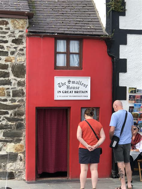 Smallest House In Great Britain Conwy North Wales Oc Rtinyhouses