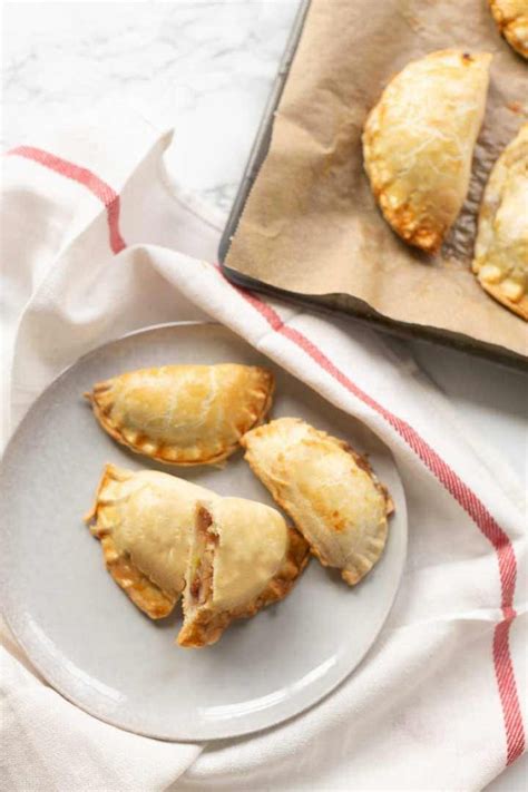 How To Make Easy Sweet Empanadas Video The Tortilla Channel