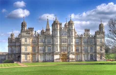 5 Underrated Stately Homes To Visit In The United Kingdom