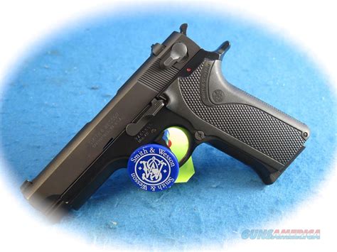 Smith And Wesson Model 411 40 Sandw Se For Sale At