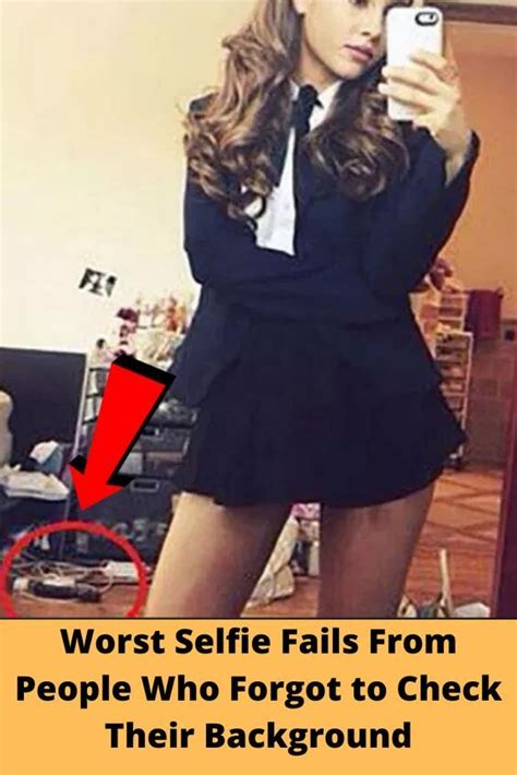 Worst Selfie Fails From People Who Forgot To Check Their Background