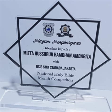 Jual Plakat Akrilik Jakarta Plakat Akrilik Plakat Wedding Trophy