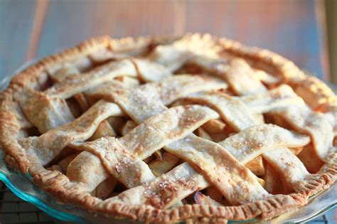 Classic Apple Pie King Arthur Flour Bakealong Ever Open Sauce