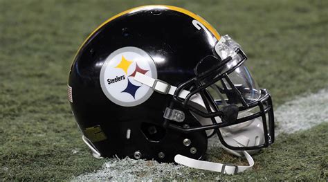 Fan Who Died In Escalator Fall At Steelers Game Identified